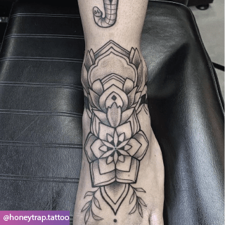 Σχέδια τατουάζ στο πόδι