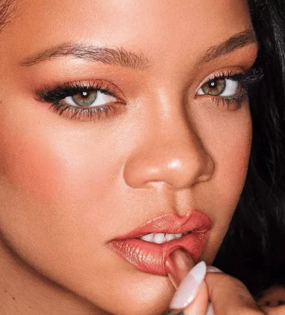 Rihanna makeup, MUA: Priscilla Ono